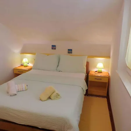 In 31097 Apartman *